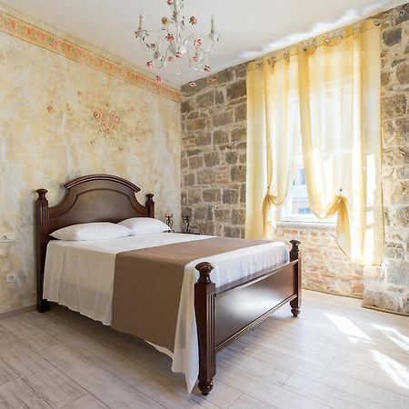 Pietra Rossa Hotel Split Buitenkant foto
