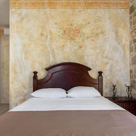 Pietra Rossa Hotel Split Buitenkant foto