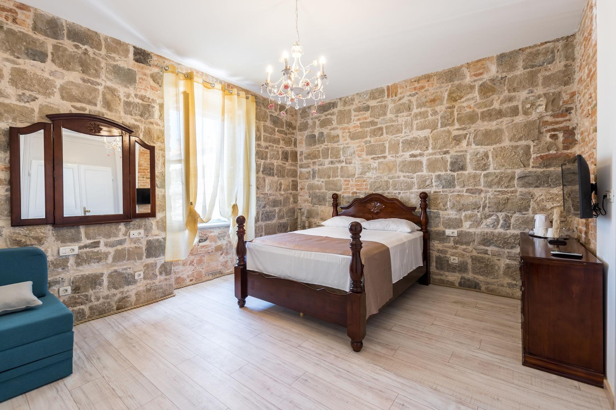 Pietra Rossa Hotel Split Buitenkant foto